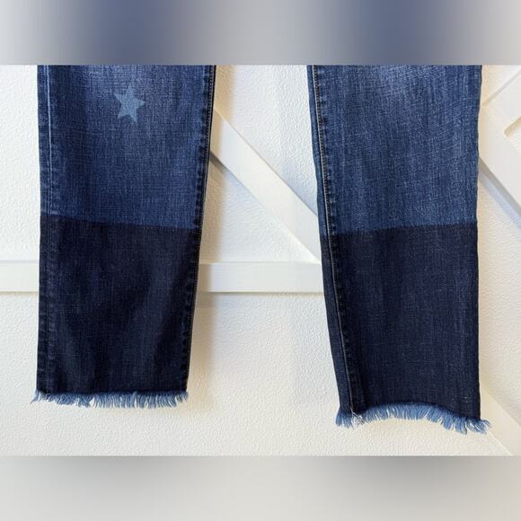 Cabi Almost Famous Slim Boyfriend Star Print Jeans Frayed Hem Size 2 #3937 - Picture 2 of 11
